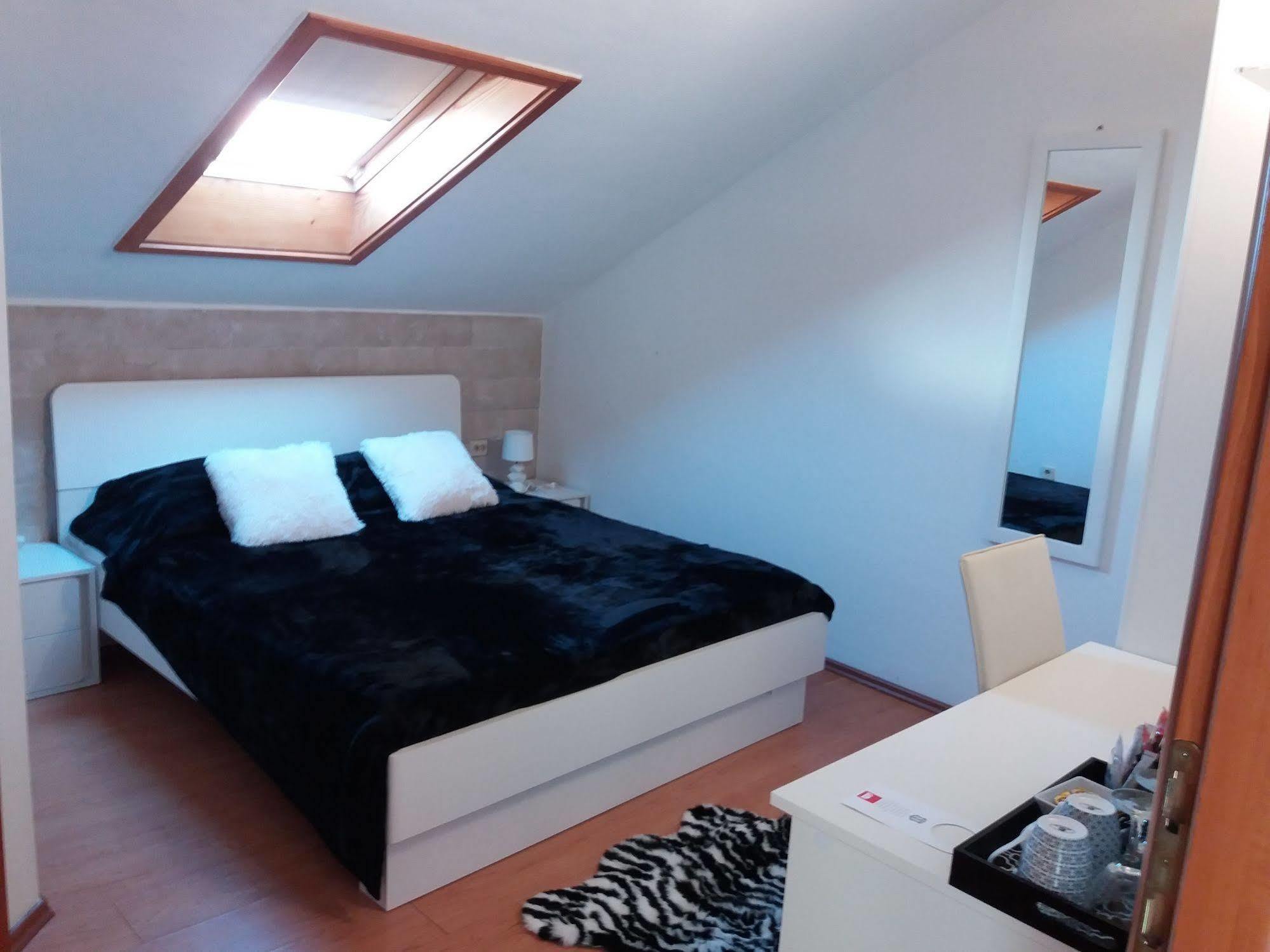 Villa Jidro Trogir Eksteriør billede